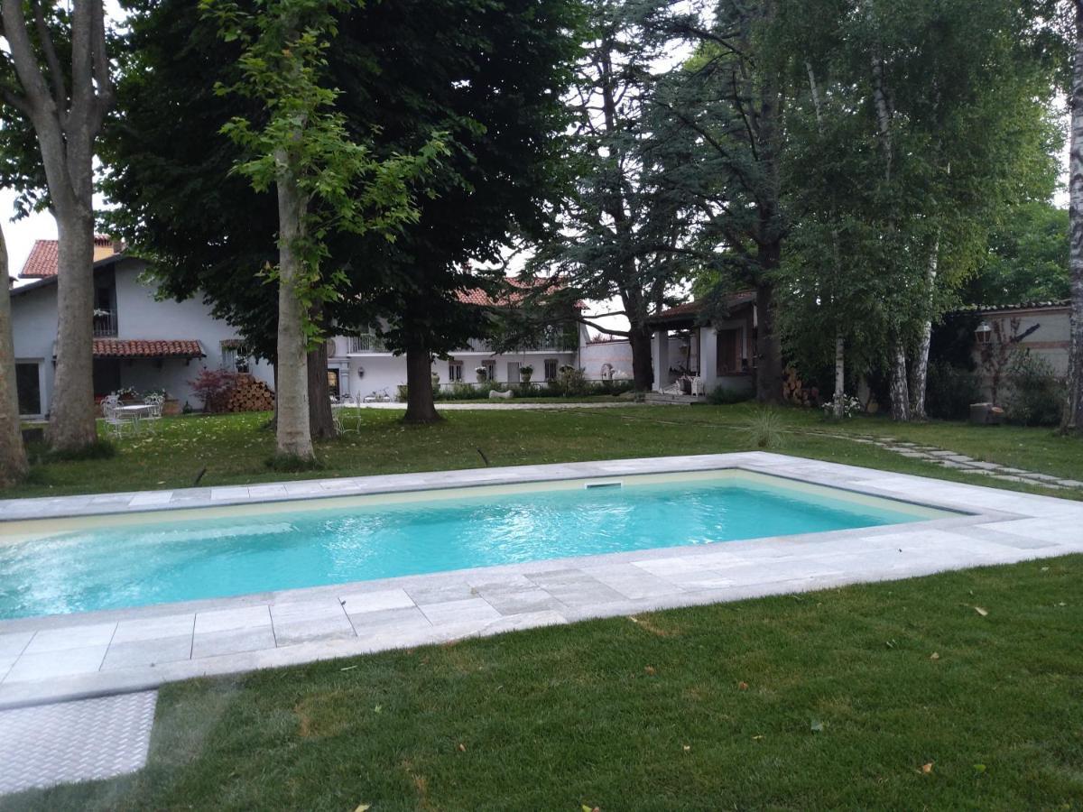 Antica Villa Cuneo- Guest House - "B&B E Non Un Hotel A Cuneo" Ngoại thất bức ảnh