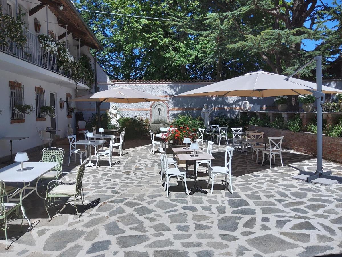 Antica Villa Cuneo- Guest House - "B&B E Non Un Hotel A Cuneo" Ngoại thất bức ảnh