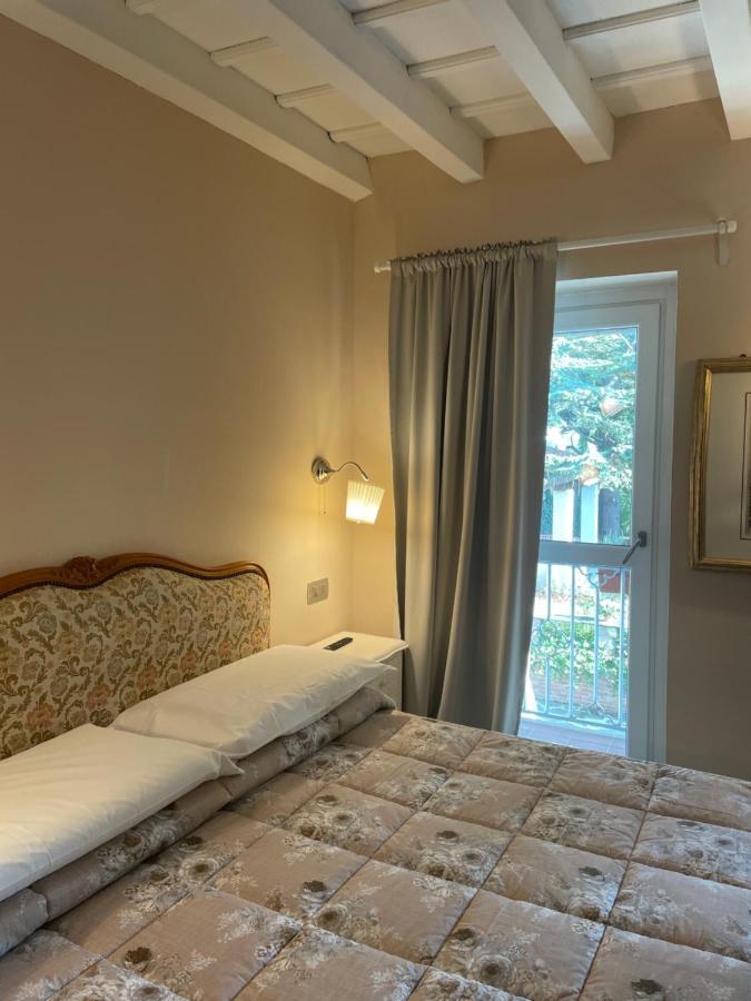 Antica Villa Cuneo- Guest House - "B&B E Non Un Hotel A Cuneo" Ngoại thất bức ảnh