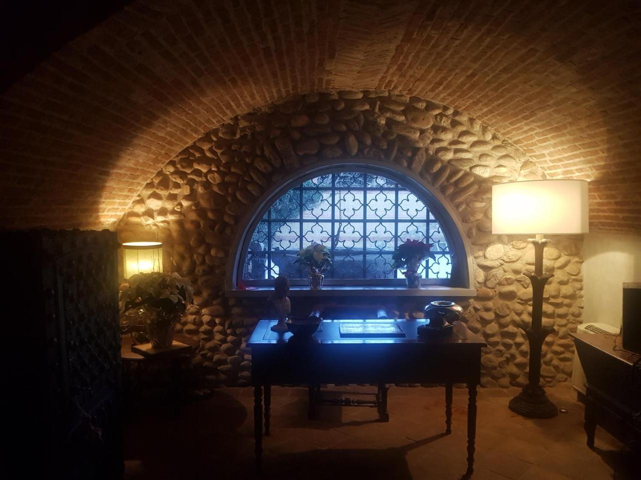 Antica Villa Cuneo- Guest House - "B&B E Non Un Hotel A Cuneo" Ngoại thất bức ảnh