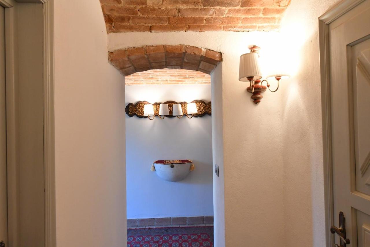 Antica Villa Cuneo- Guest House - "B&B E Non Un Hotel A Cuneo" Ngoại thất bức ảnh